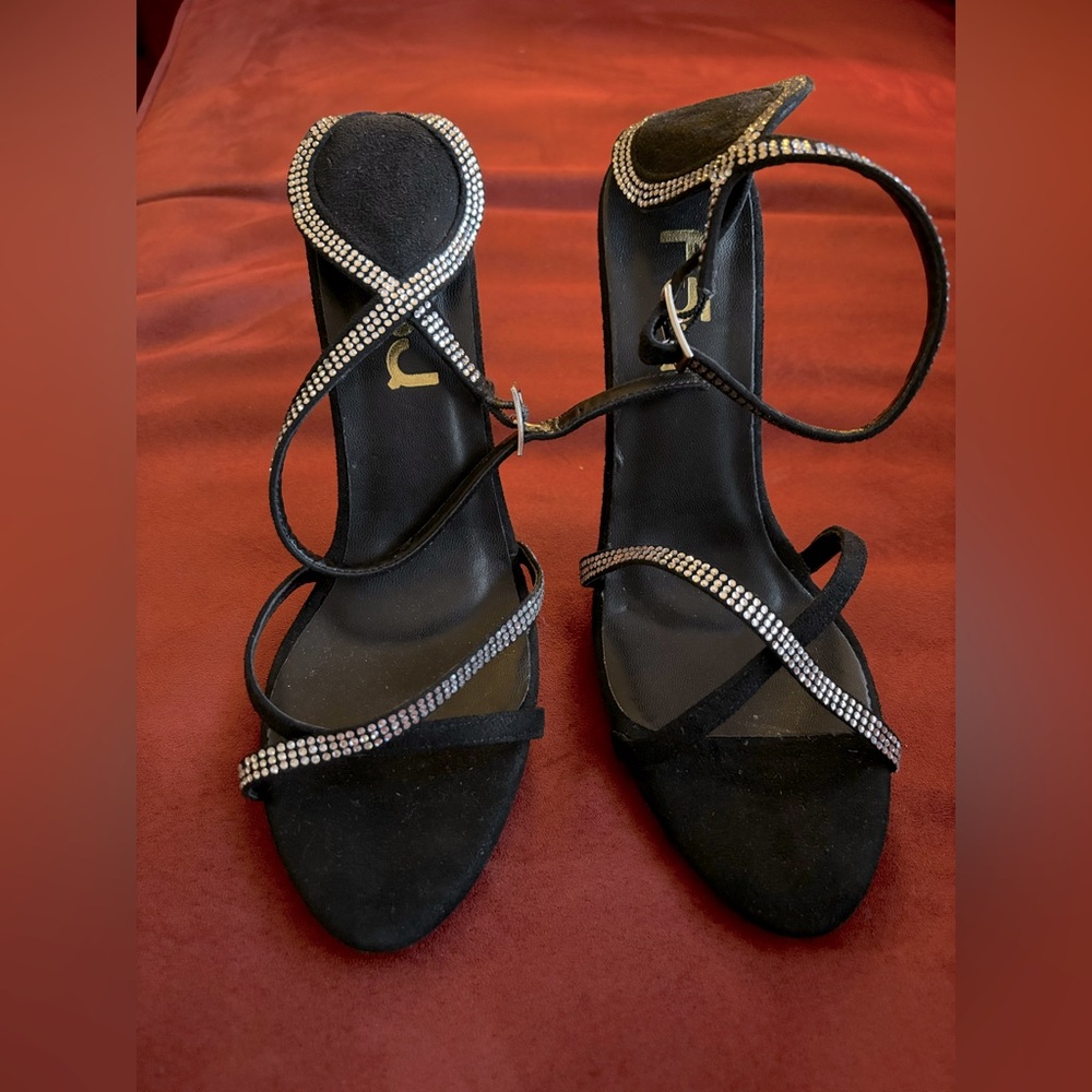 Elegant F5J Black Strappy ankle strap Heels